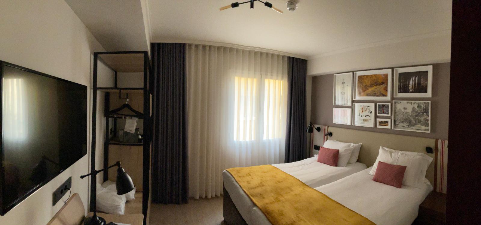 Hotel Indigo Madrid - Princesa, An Ihg Hotel