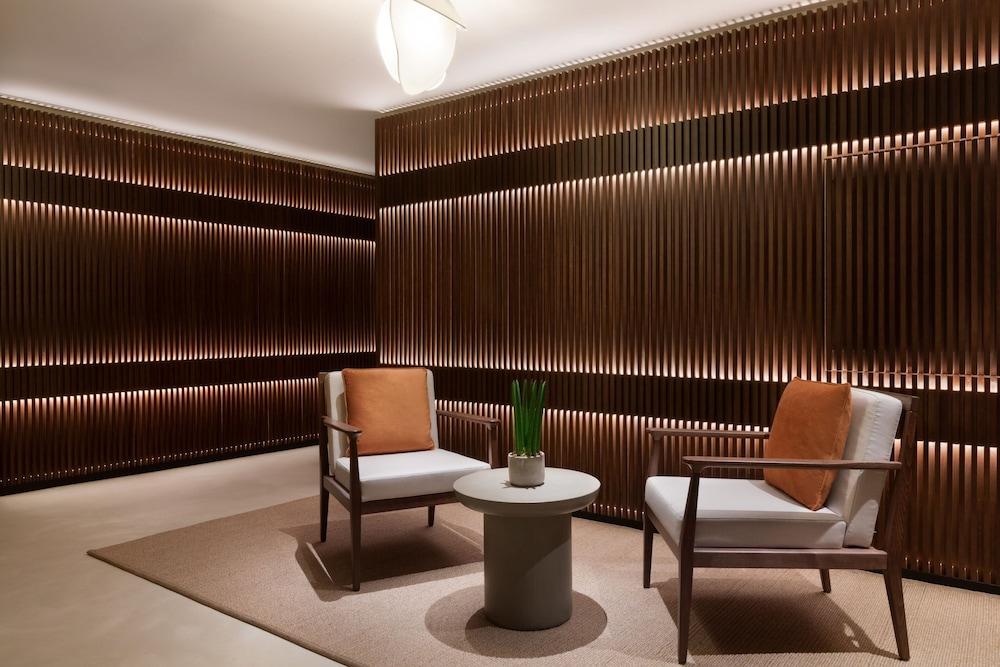 Jw Marriott Hotel Madrid