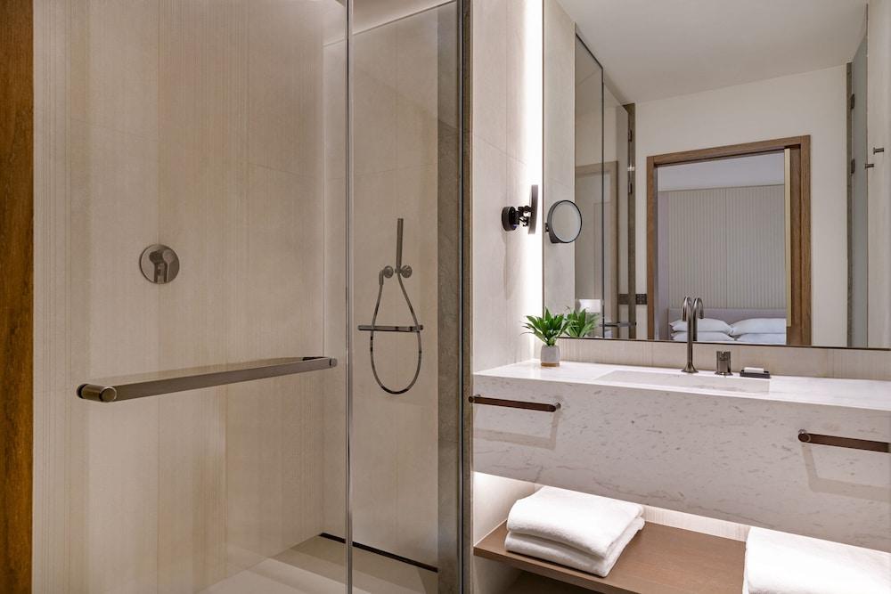 Jw Marriott Hotel Madrid