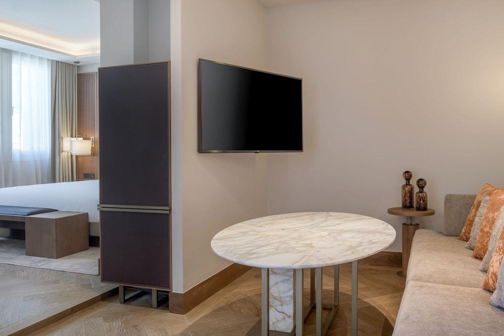 Jw Marriott Hotel Madrid