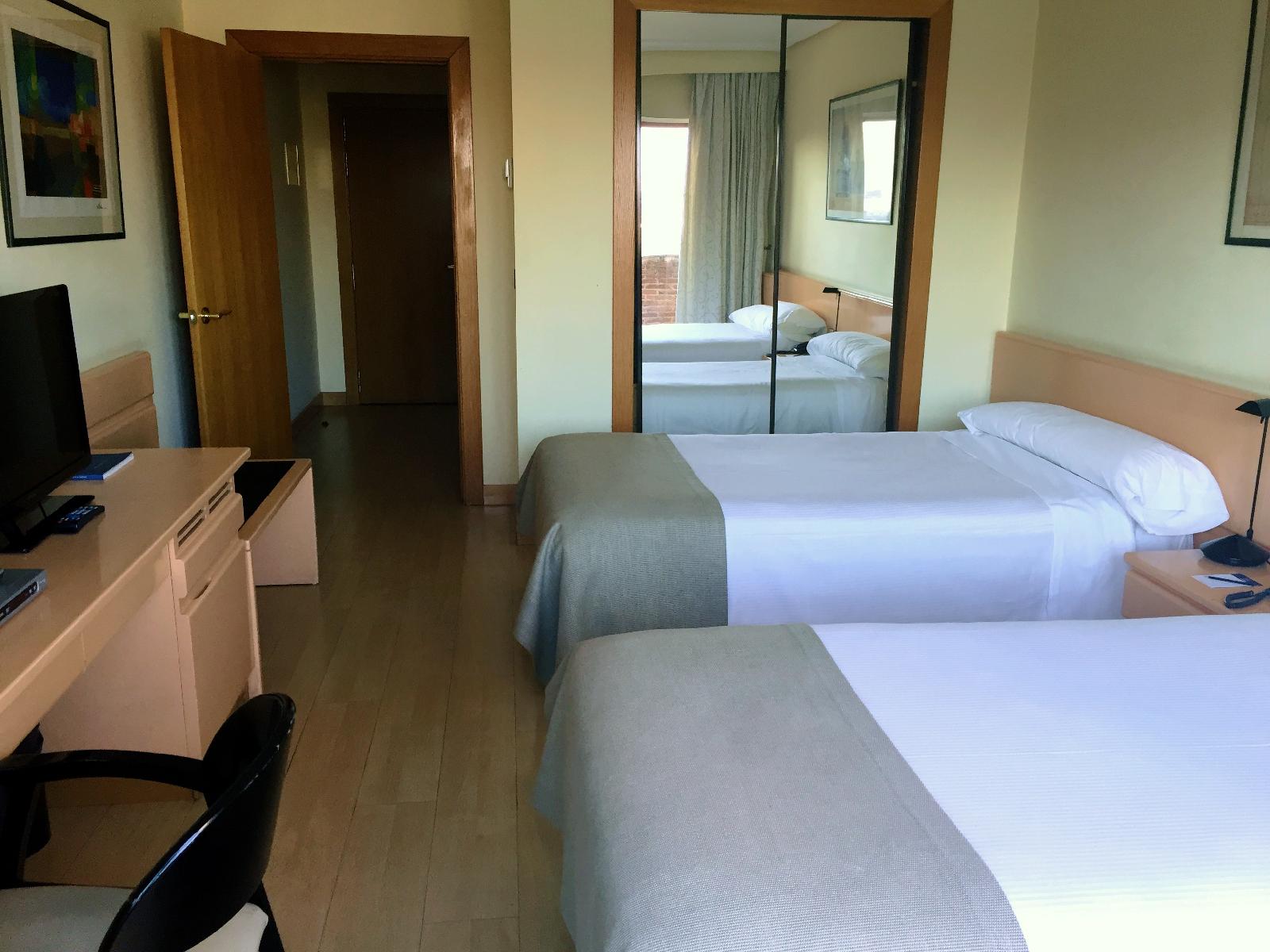 Hotel AR Parquesur