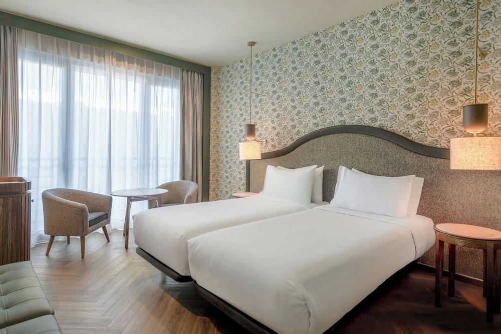 Ac Hotel Ciudad De Sevilla By Marriott