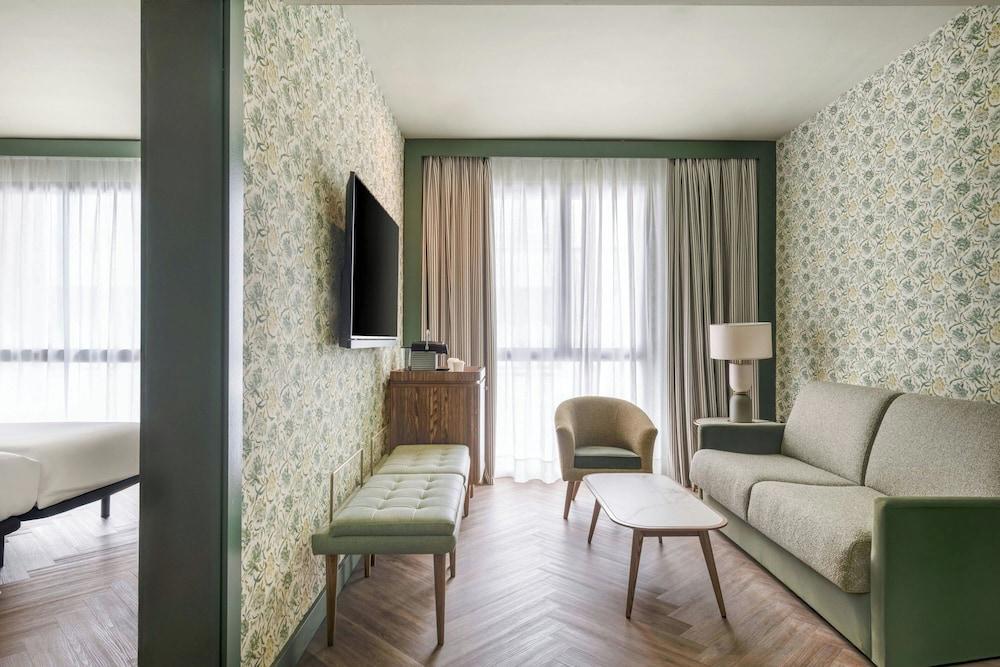 Ac Hotel Ciudad De Sevilla By Marriott