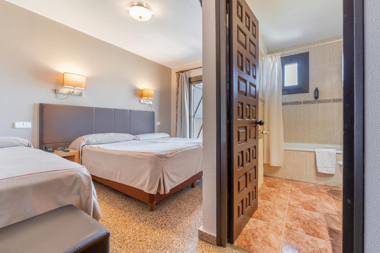 Hotel Mora