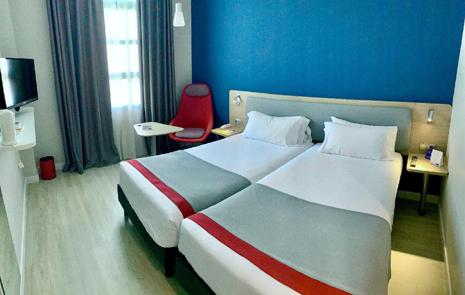 Holiday Inn Express Valencia  Ciudad De Las Ciencias, An Ihg Hotel