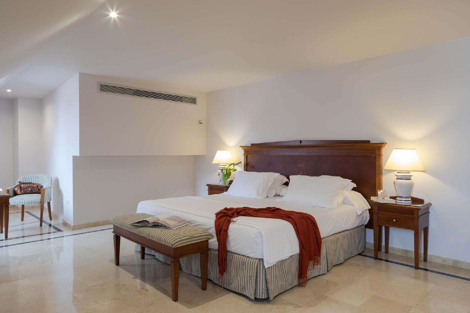 Hotel Rey Alfonso X