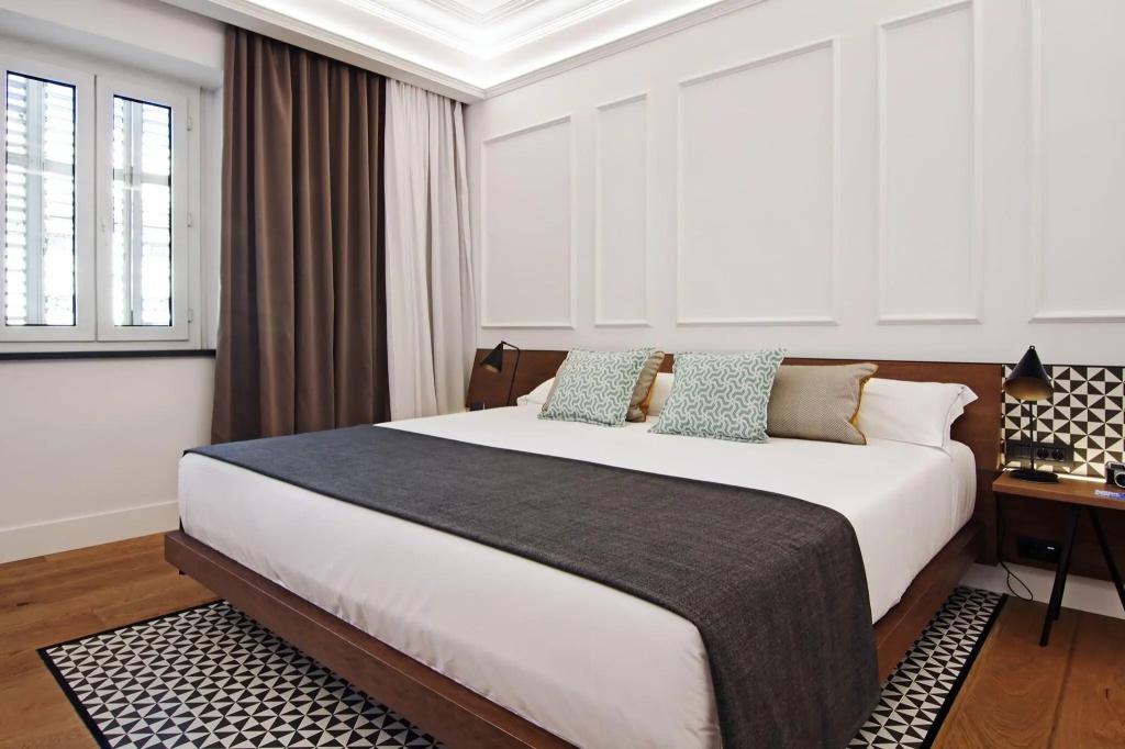 One Shot Palacio Reina Victoria 04 Hotel