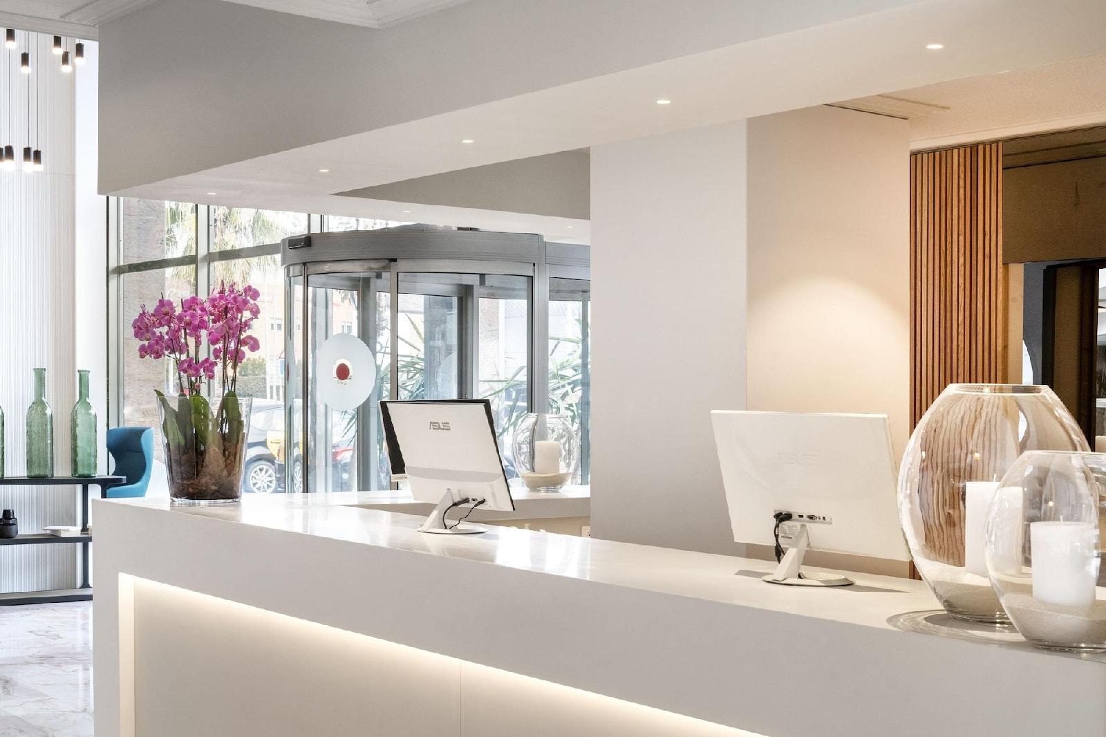 Salles Hotel Ciutat Del Prat Barcelona Airport