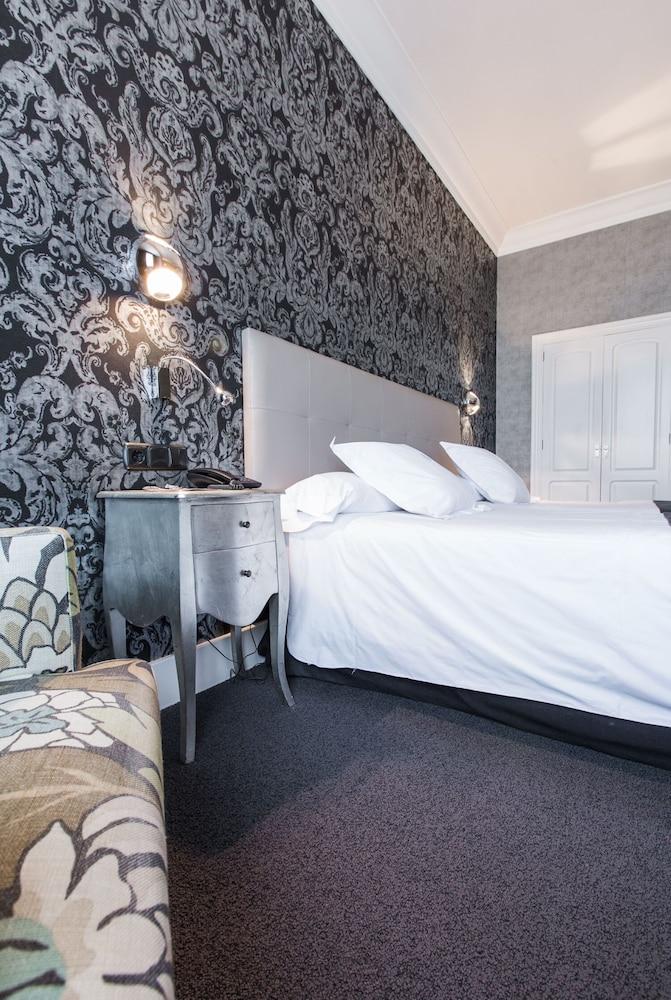 Hotel Carlton