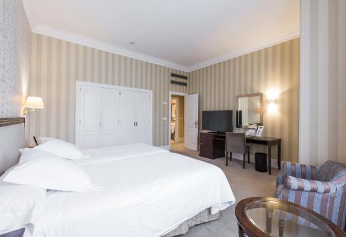 Hotel Carlton