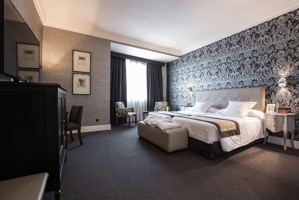 Hotel Carlton