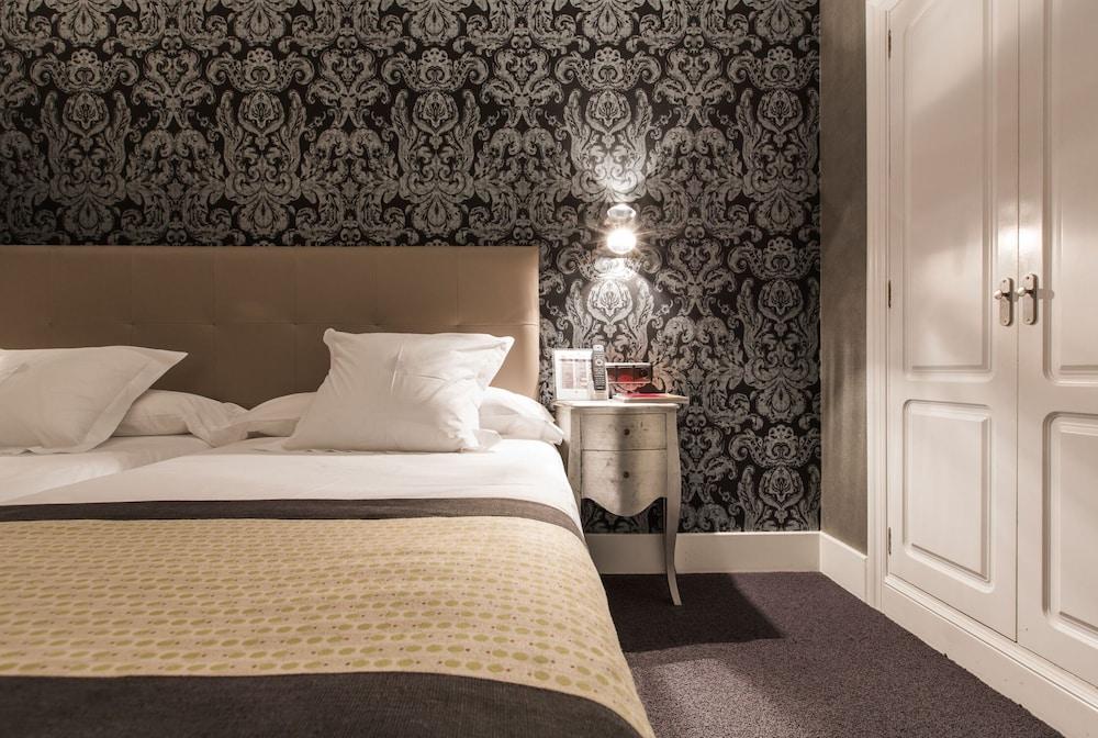 Hotel Carlton