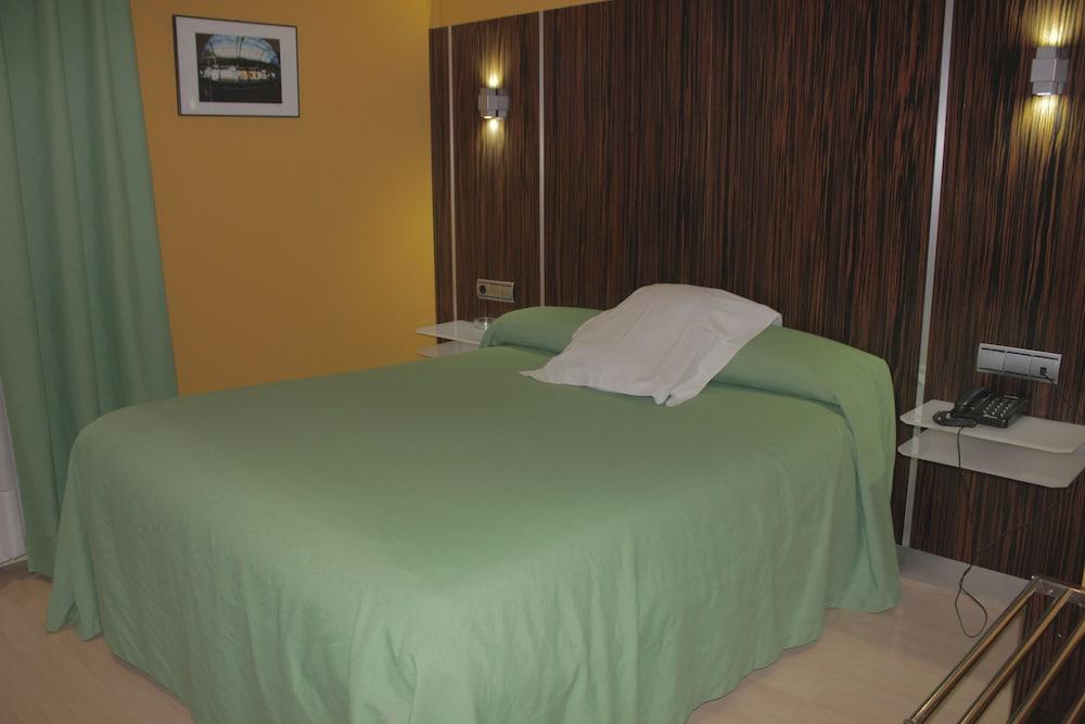 Hotel Gran Via