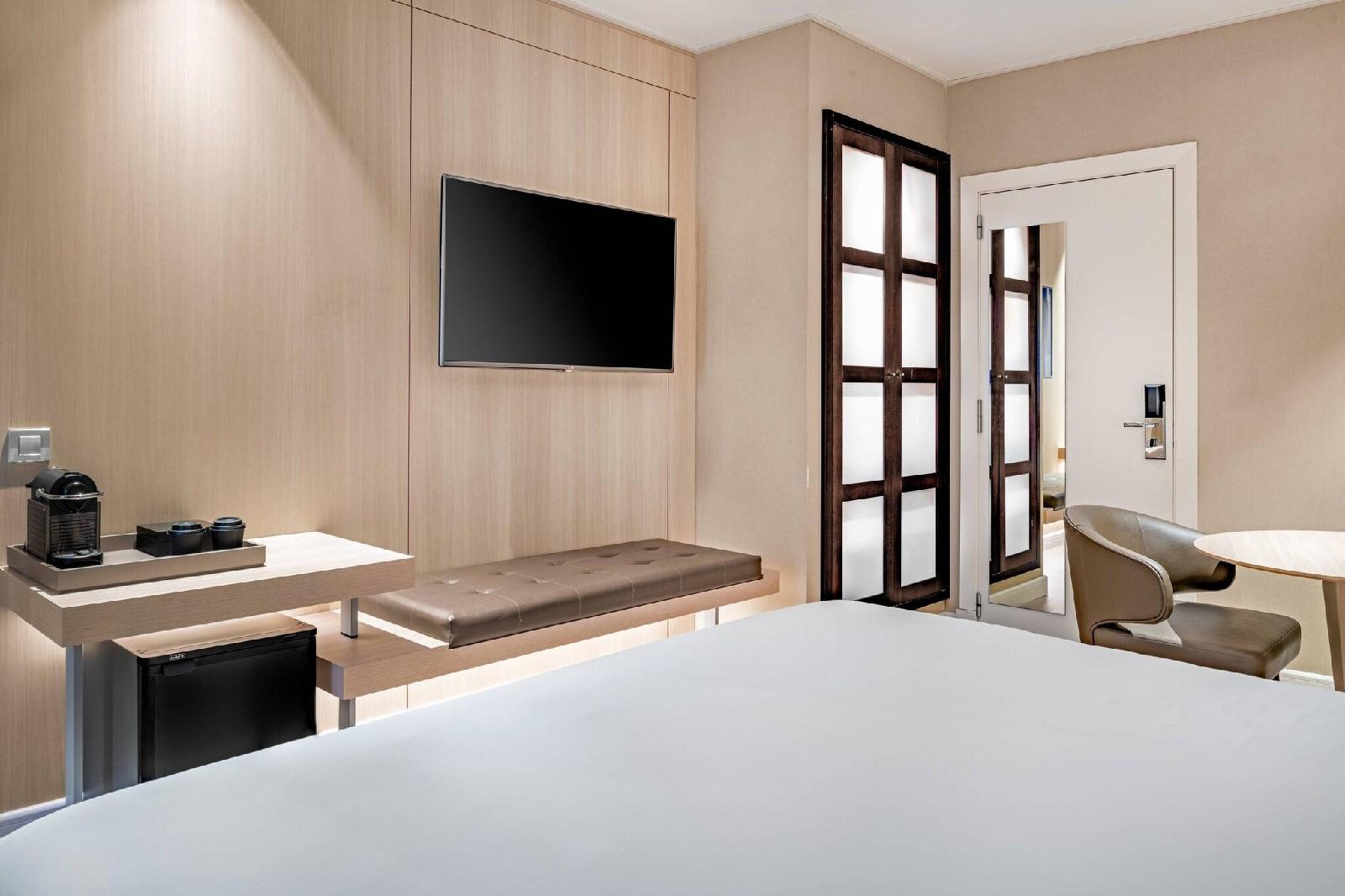 Ac Hotel Irla By Marriott