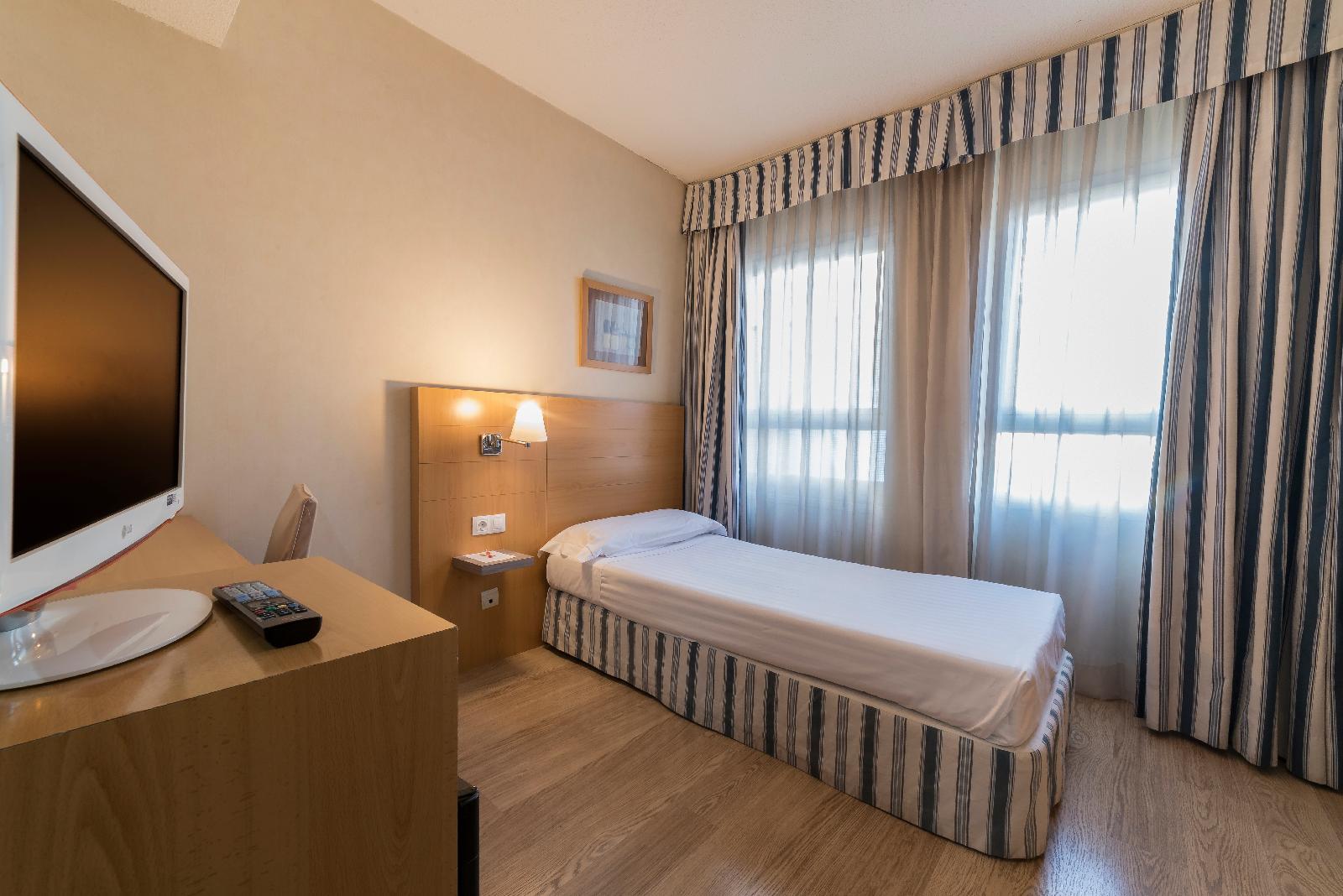 Hotel Infanta Mercedes