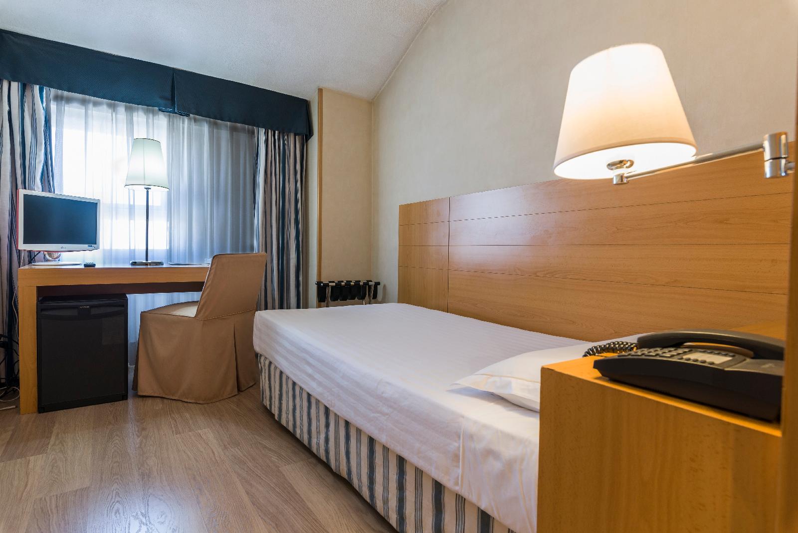 Hotel Infanta Mercedes