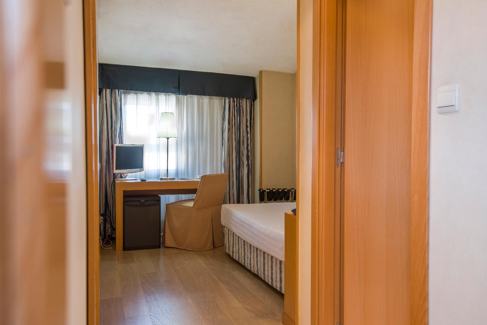 Hotel Infanta Mercedes