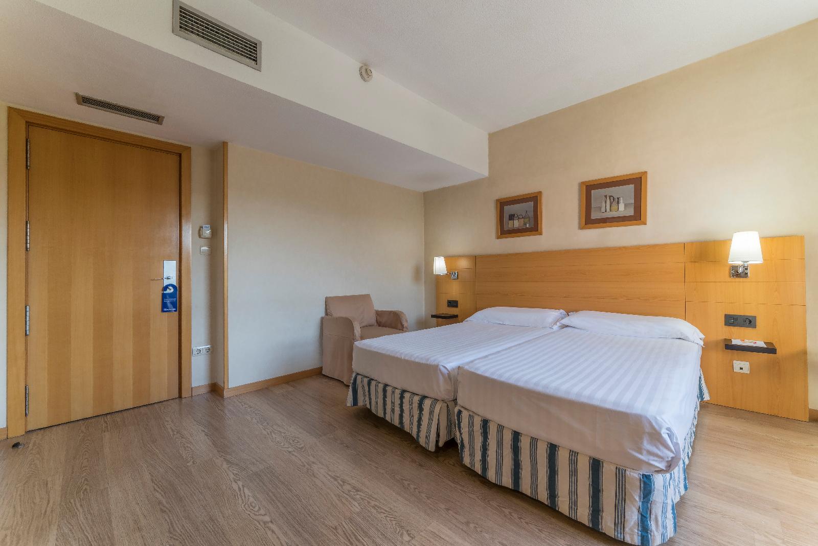 Hotel Infanta Mercedes