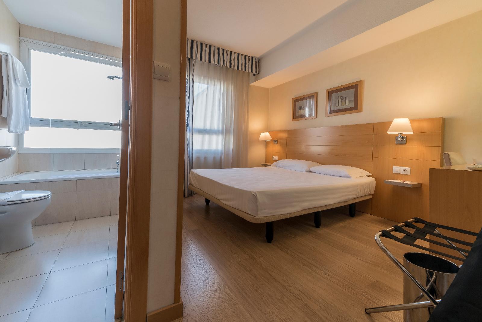 Hotel Infanta Mercedes