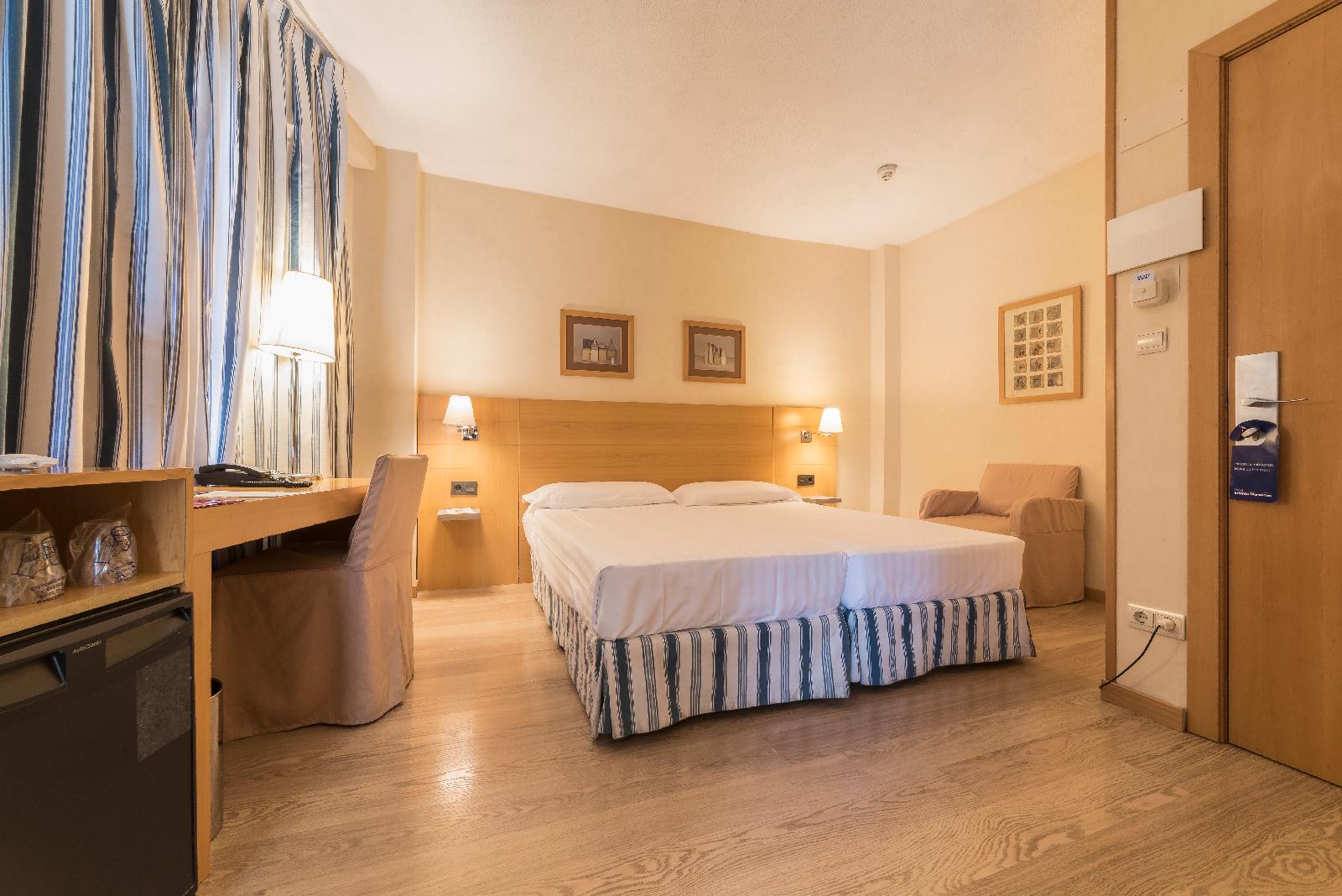 Hotel Infanta Mercedes