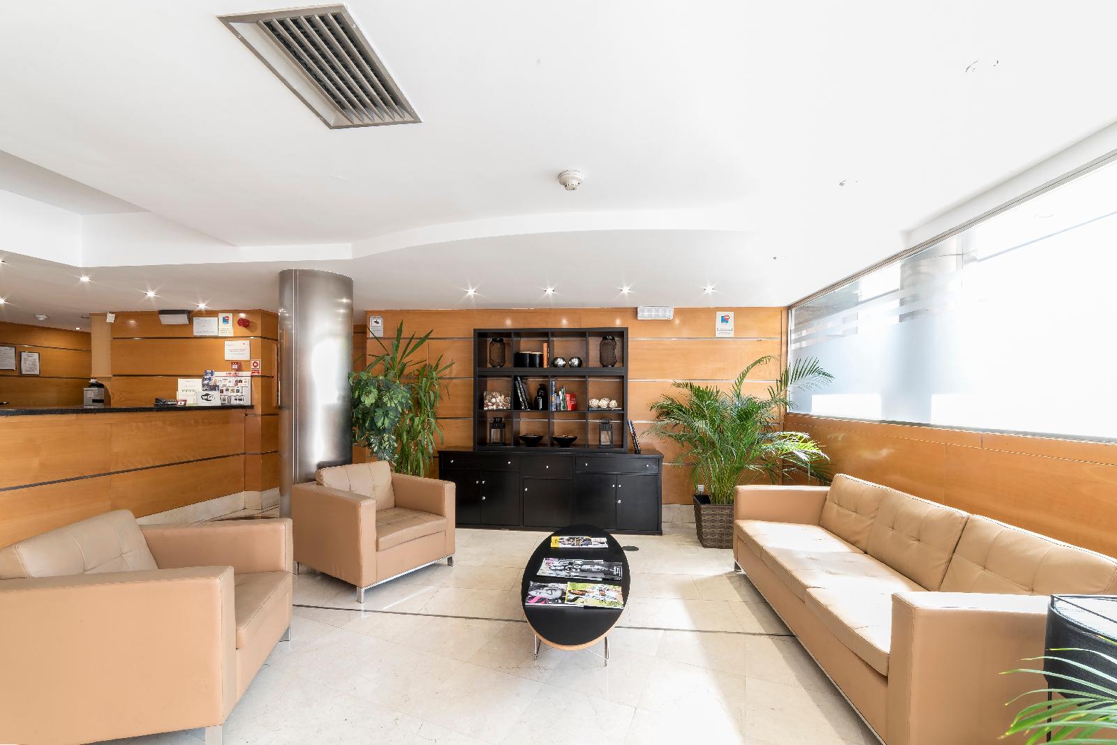 Hotel Infanta Mercedes