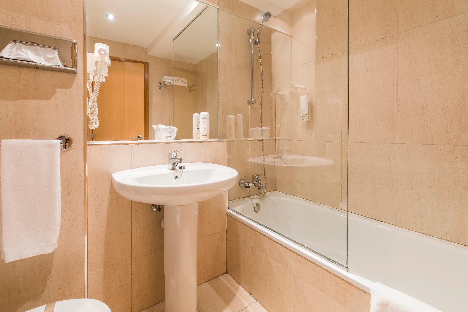 Hotel Infanta Mercedes