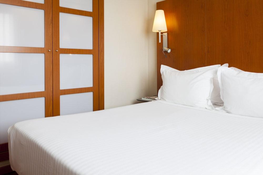 Ac Hotel Sevilla Fórum By Marriott