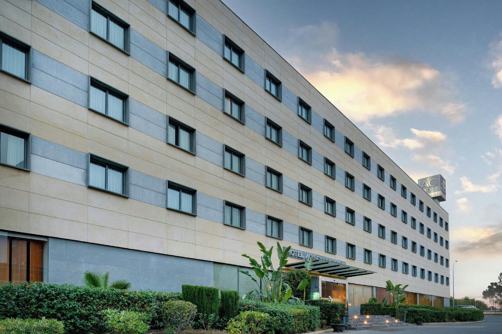 Ac Hotel Sevilla Fórum By Marriott