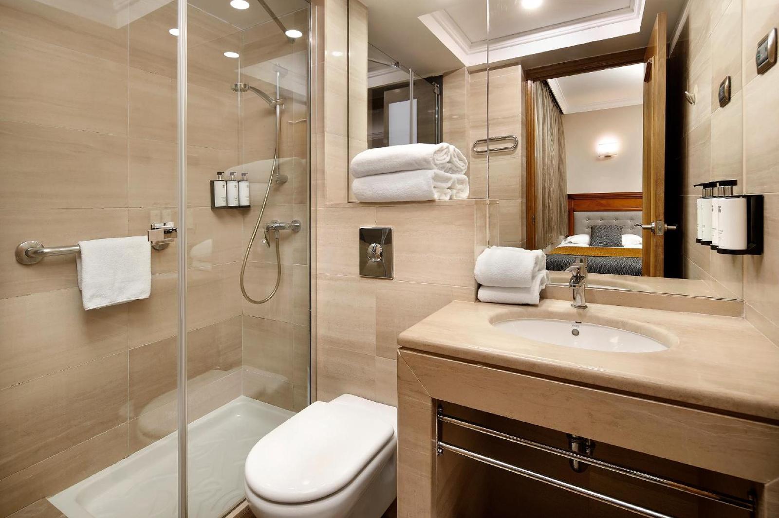 Aparthotel Hispanos 7 Suiza