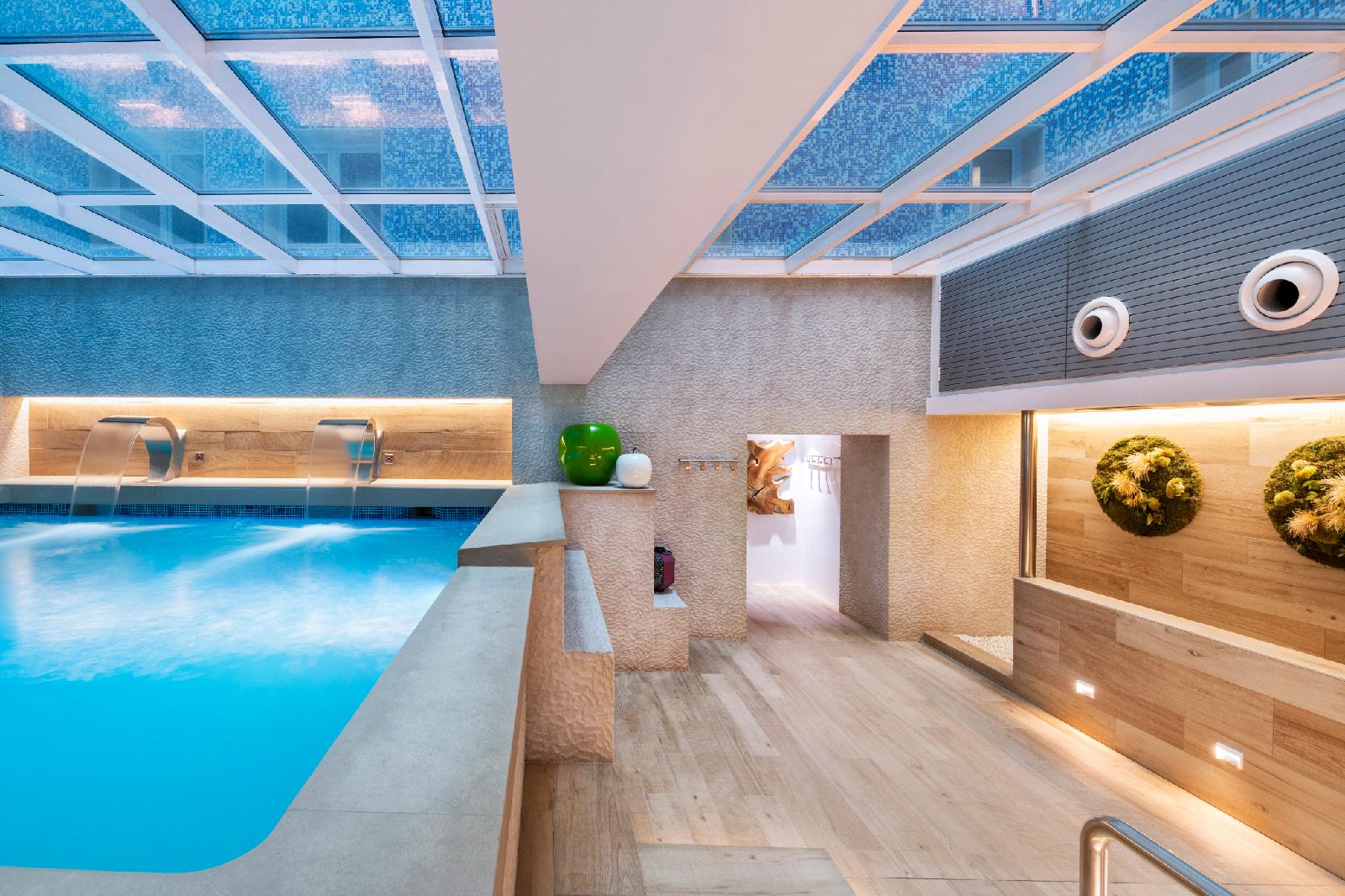 Salles Hotel Pere IV