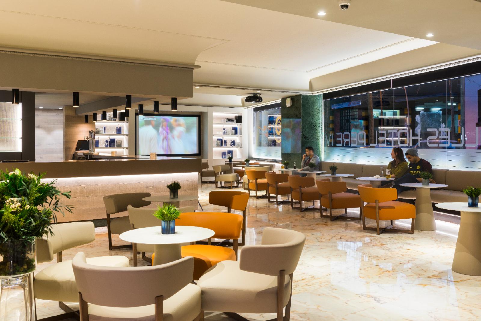 Salles Hotel Pere IV