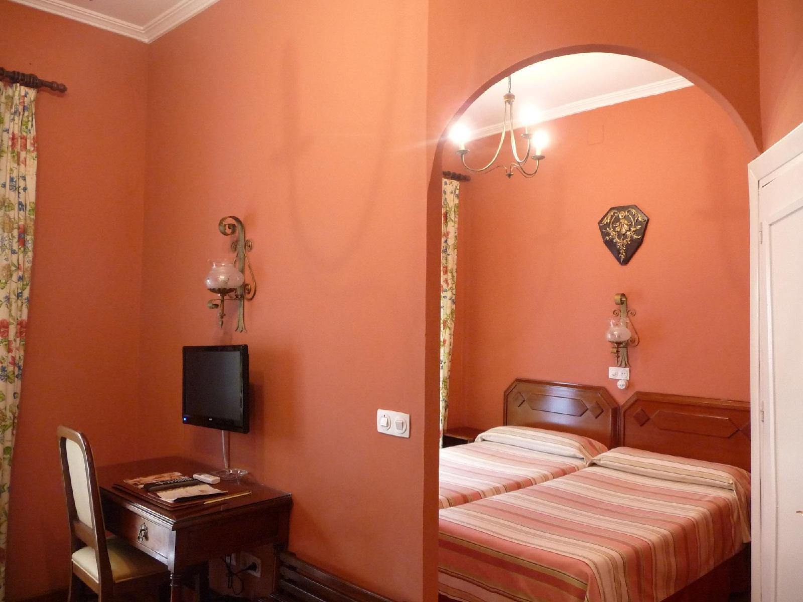Hotel Abanico Casa Palacio