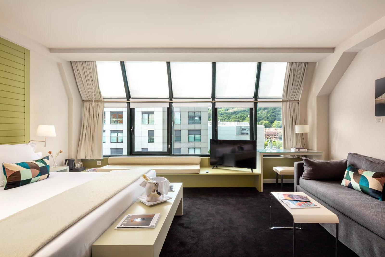 Hotel Miro