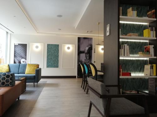 Hotel Gran Versalles