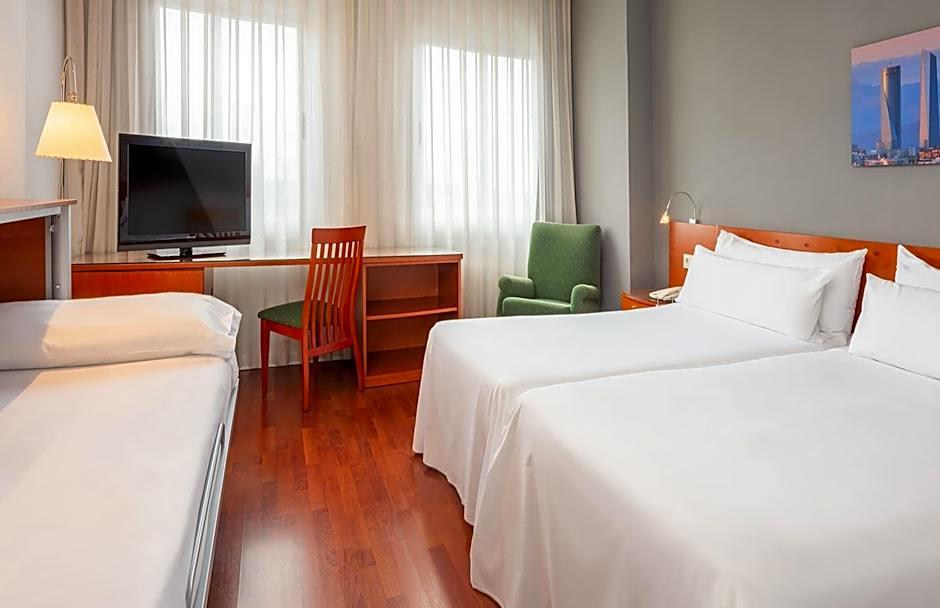 Hotel Madrid Chamartín, Affiliated By Meliá