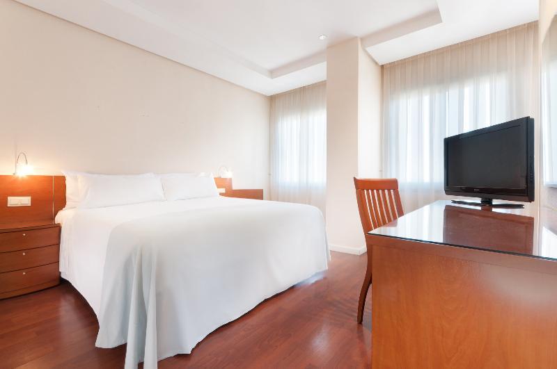 Hotel Madrid Chamartín, Affiliated By Meliá