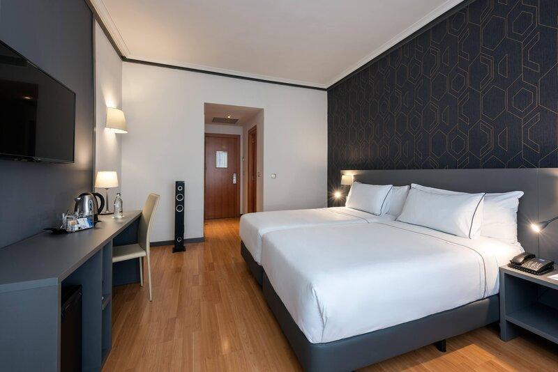 Hotel Madrid Plaza España, Affiliated By Meliá