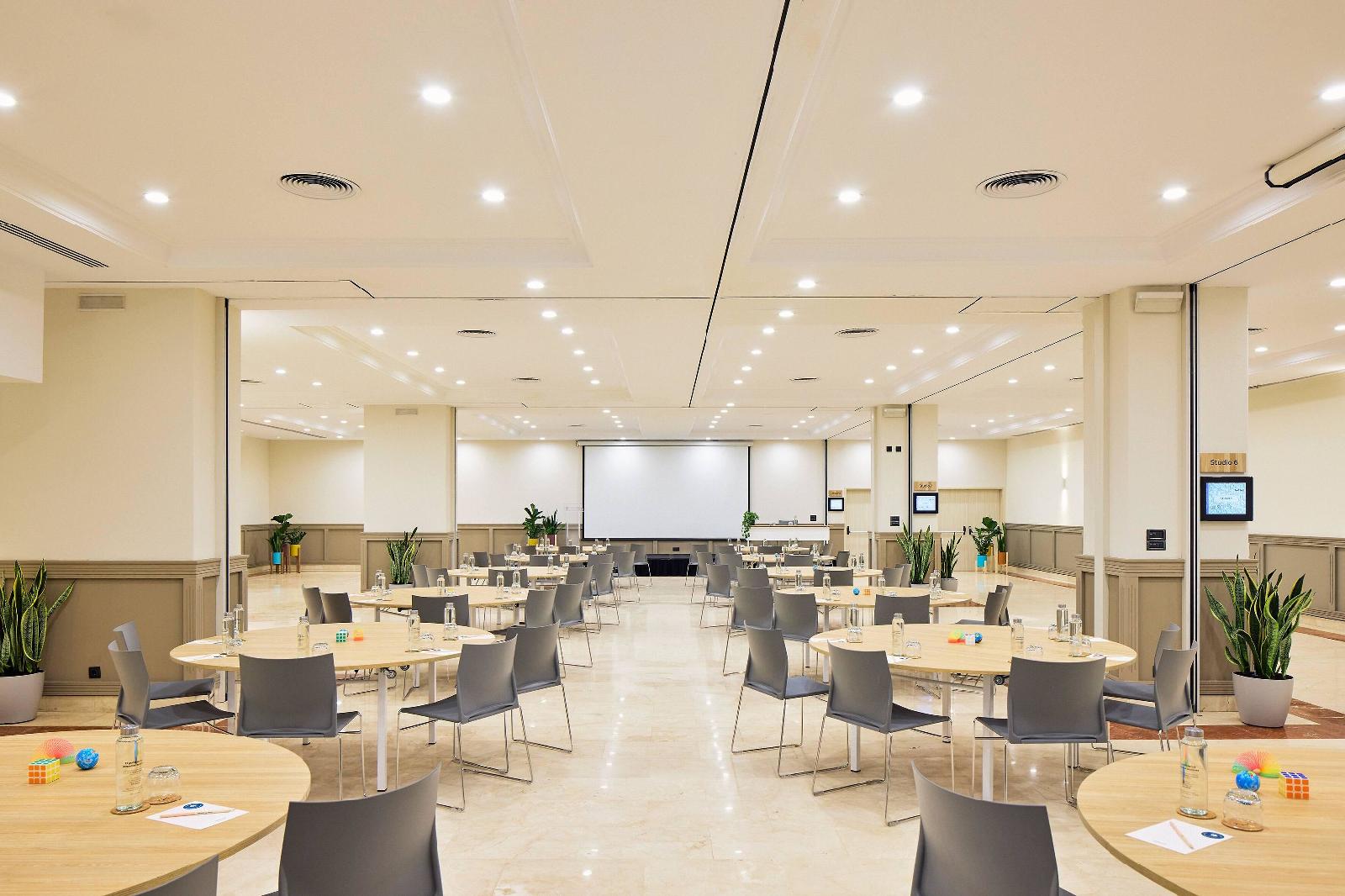 INNSiDE by Melia Barcelona Apolo