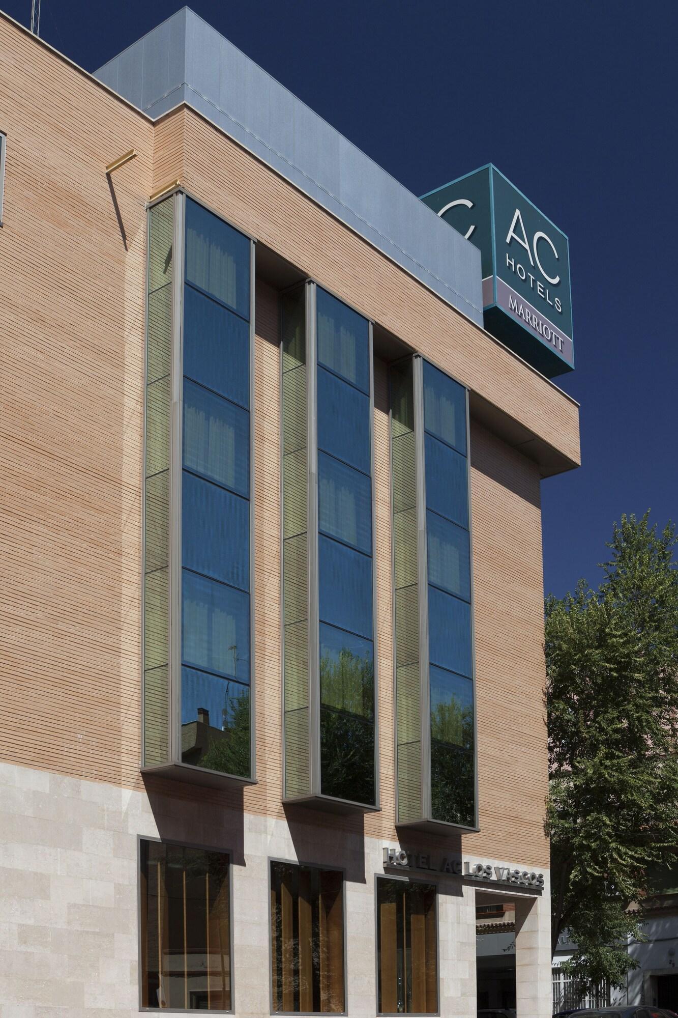Ac Hotel Los Vascos By Marriott