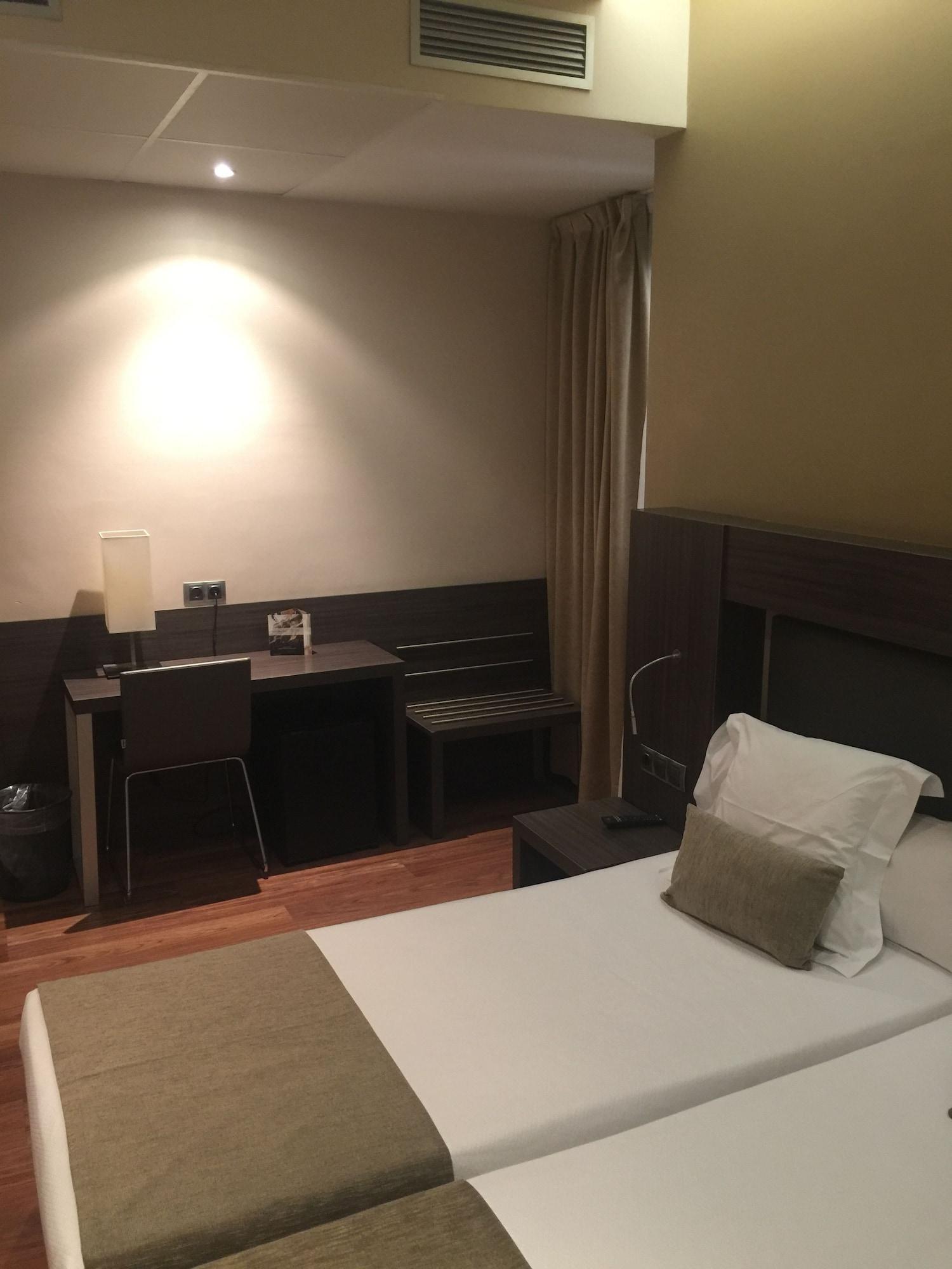 Hotel Oasis