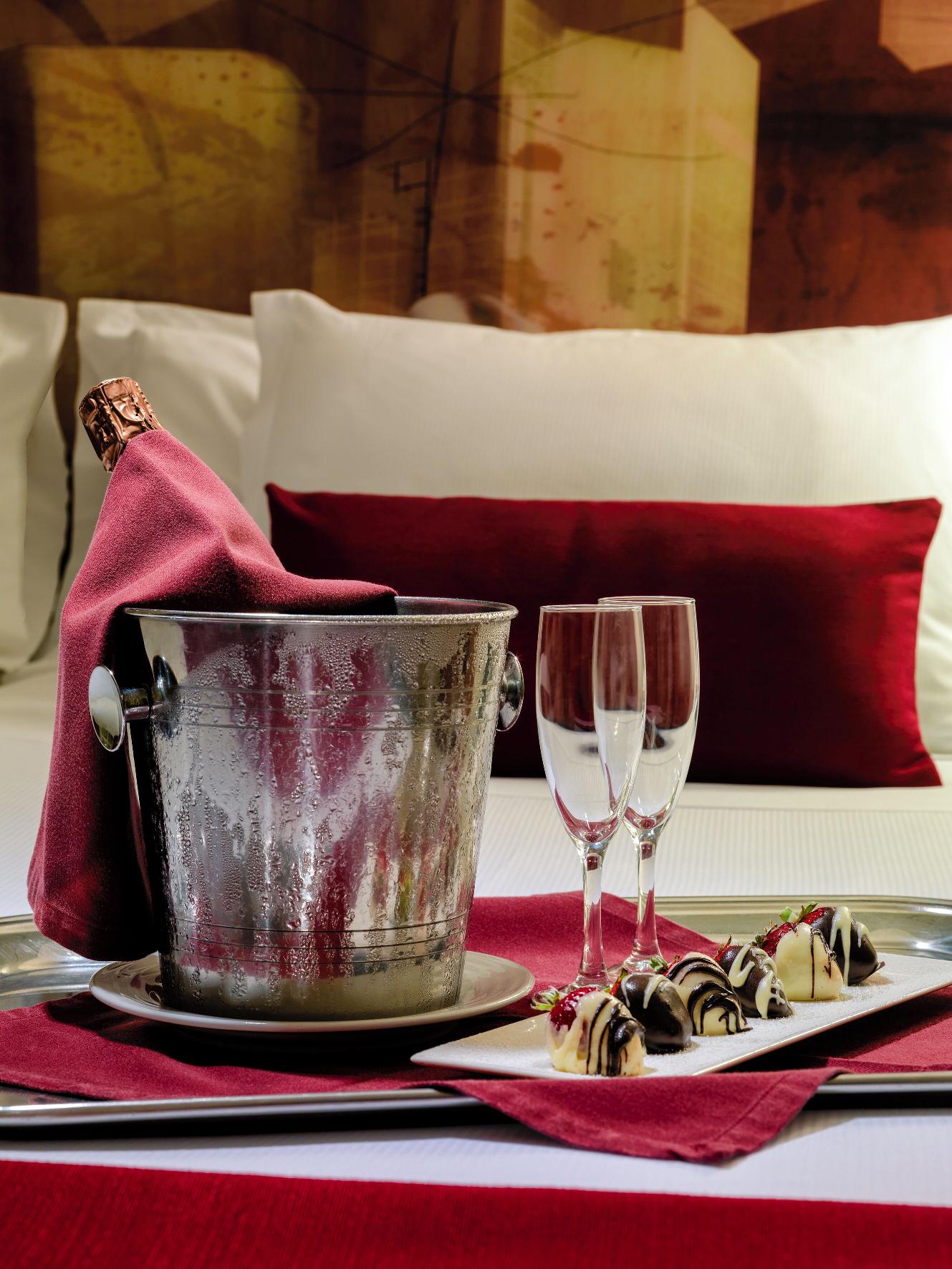 H10 Universitat Hotel