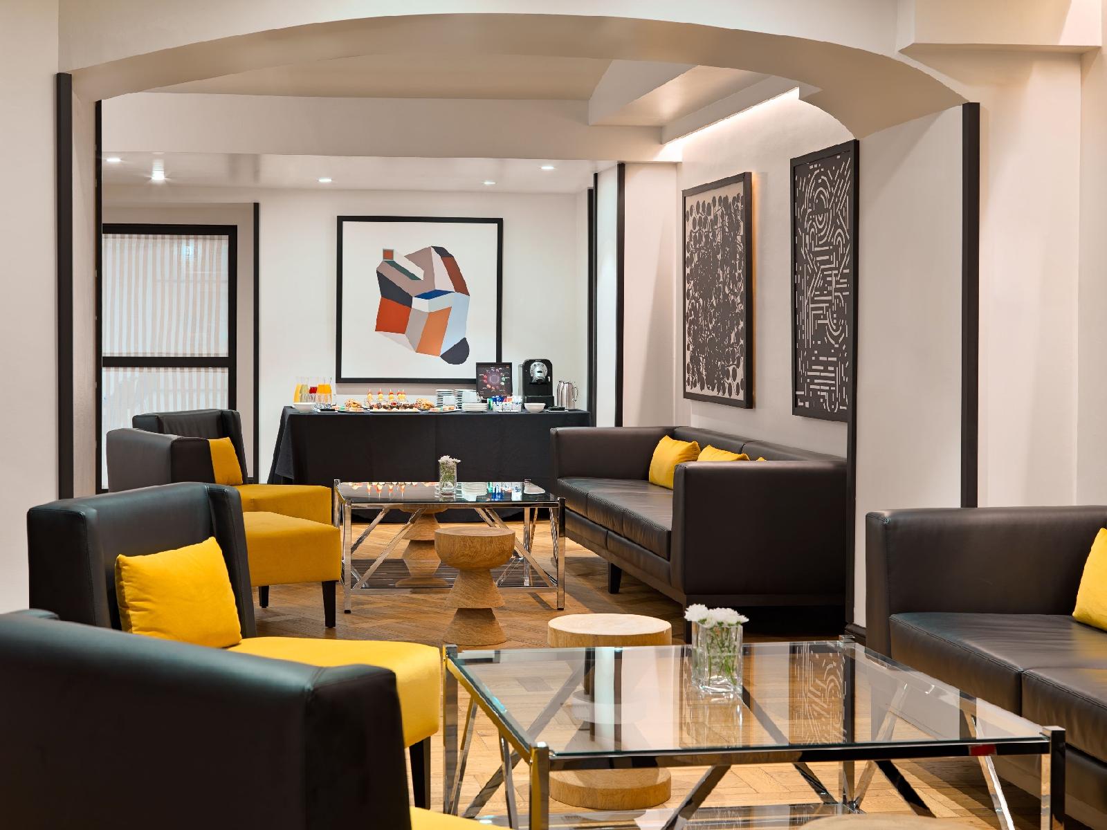 H10 Universitat Hotel