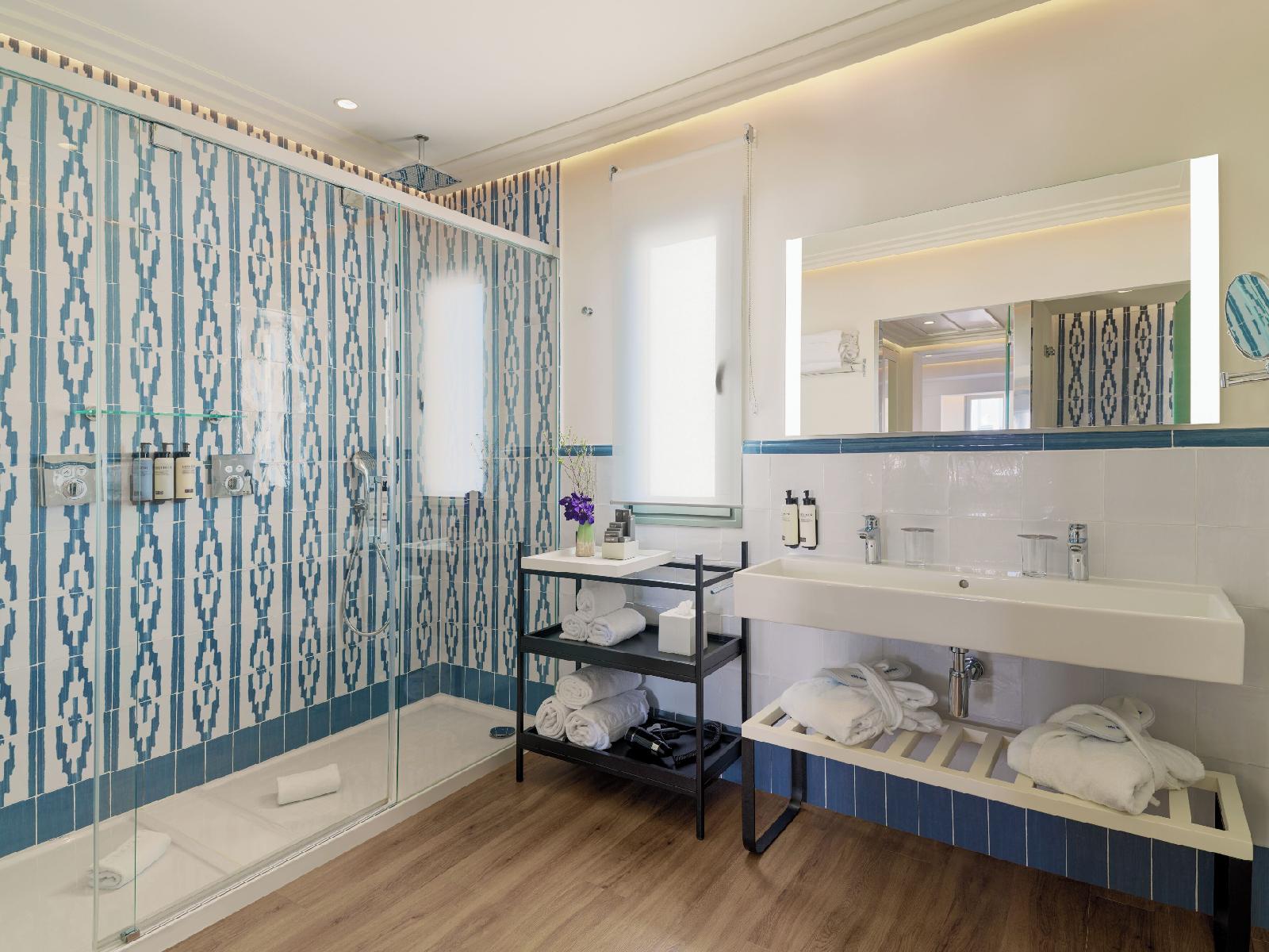 H10 Universitat Hotel