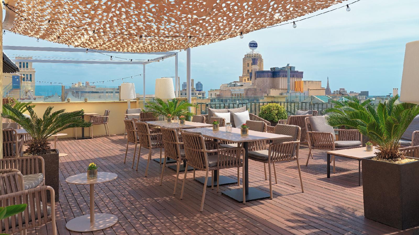 H10 Universitat Hotel