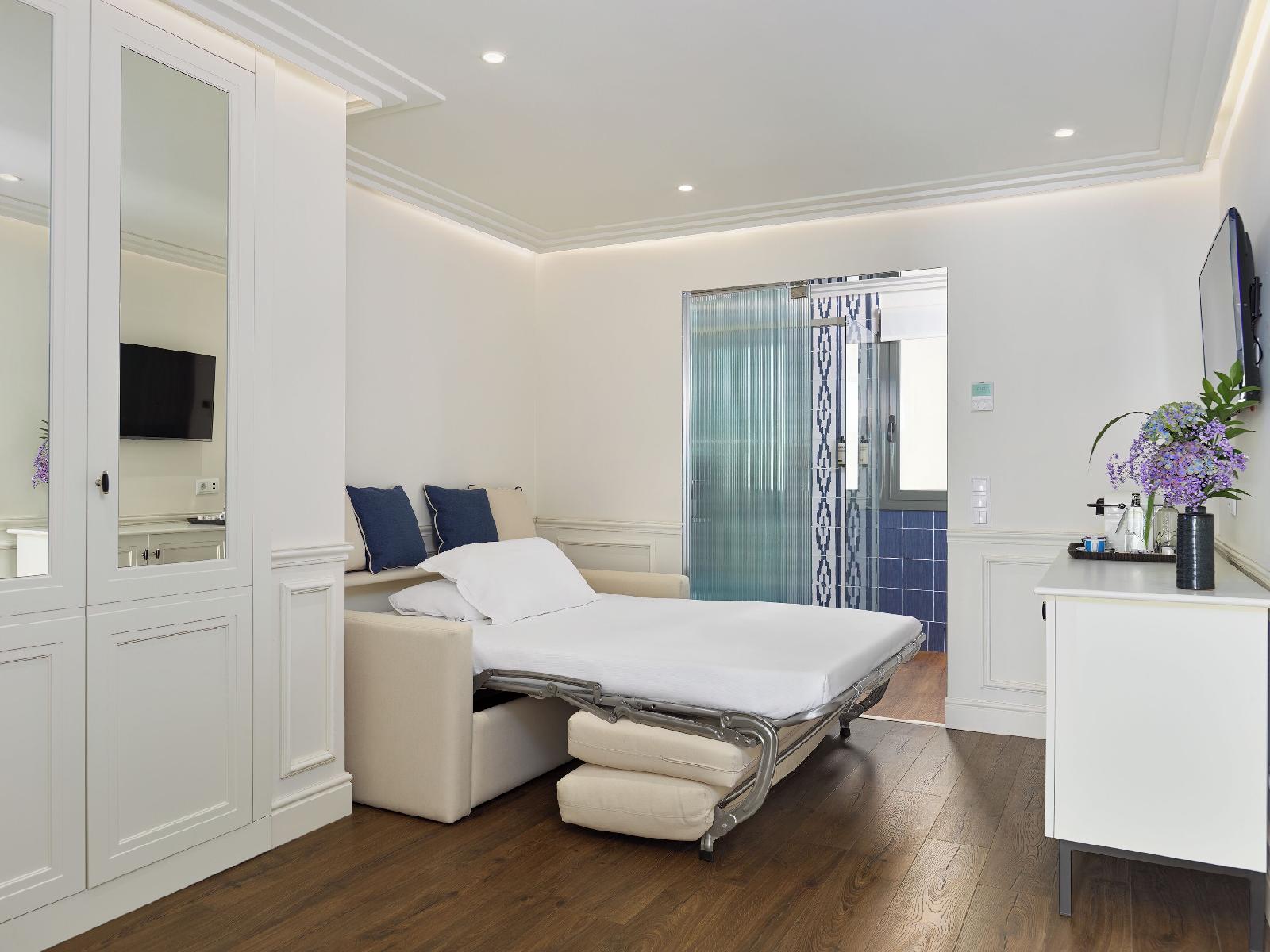 H10 Universitat Hotel