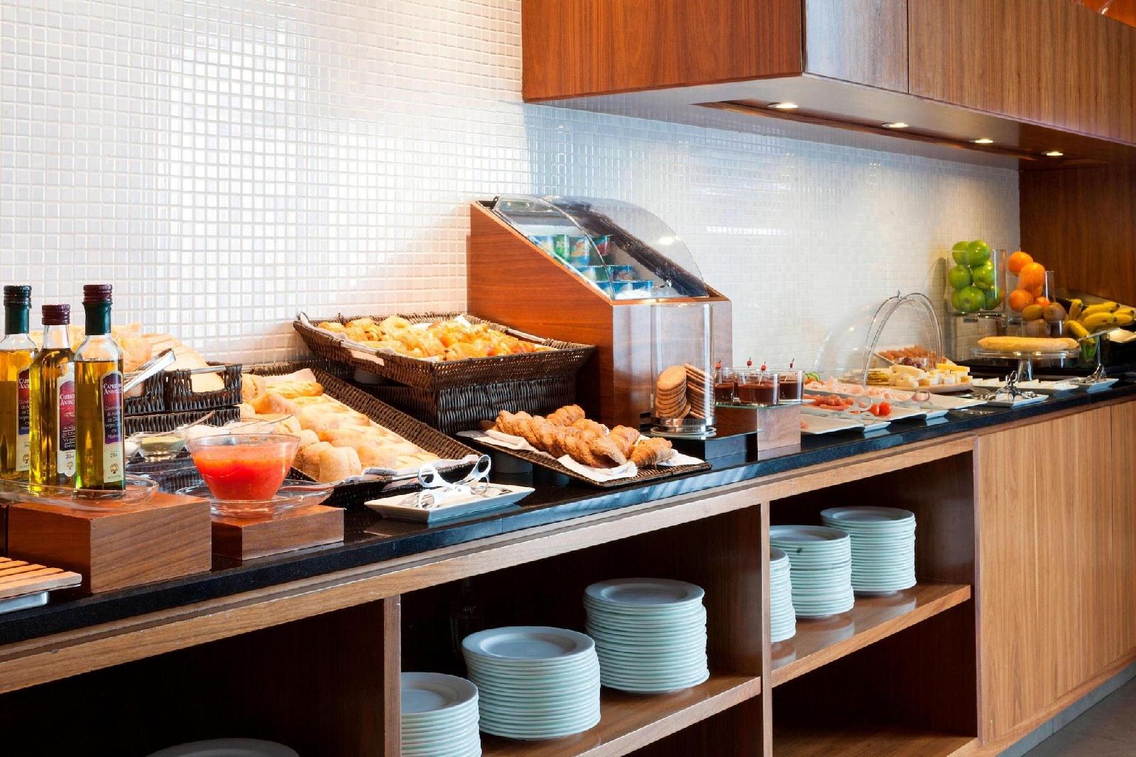 AC Hotel Madrid Airport