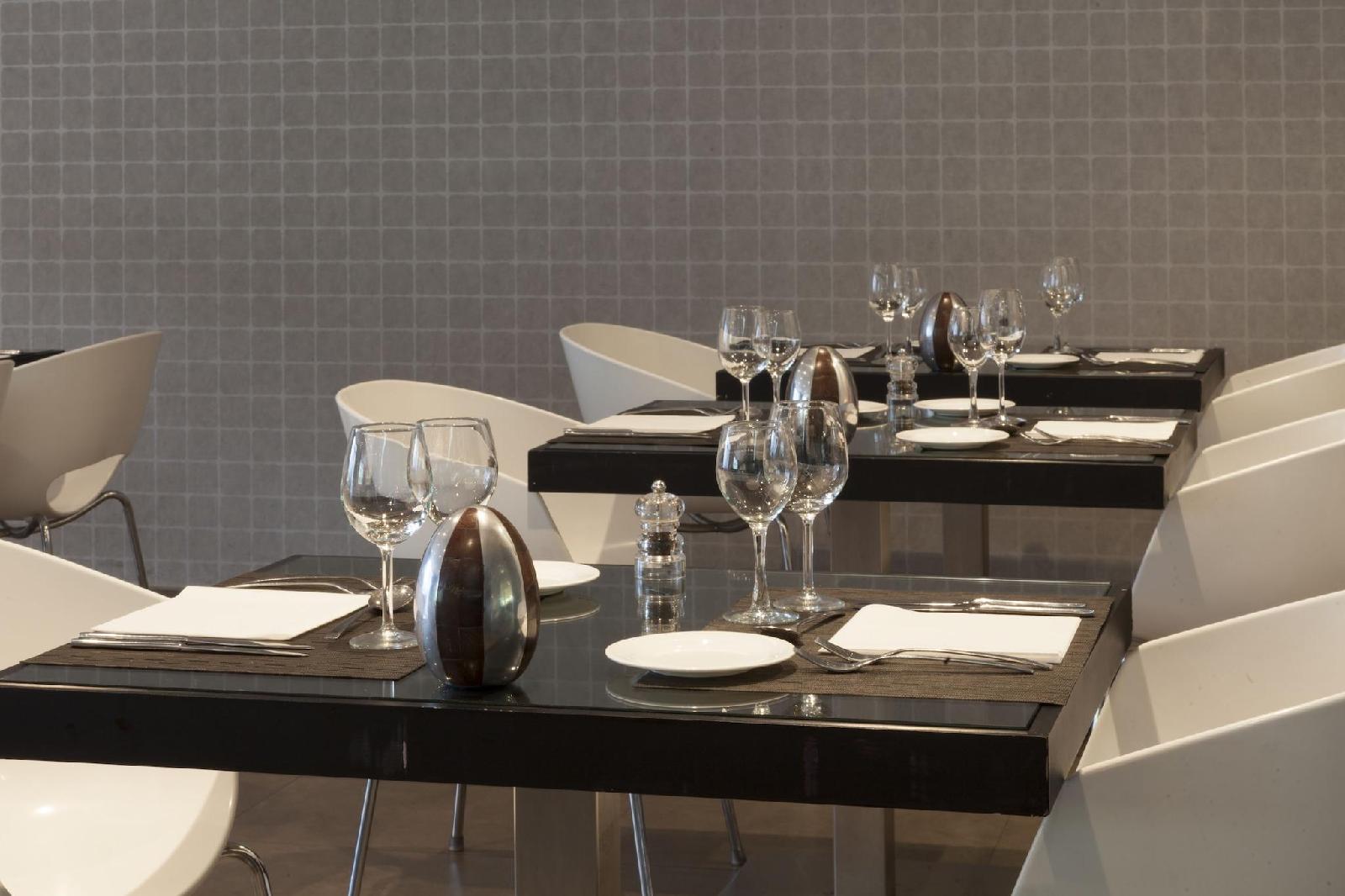 AC Hotel Madrid Airport