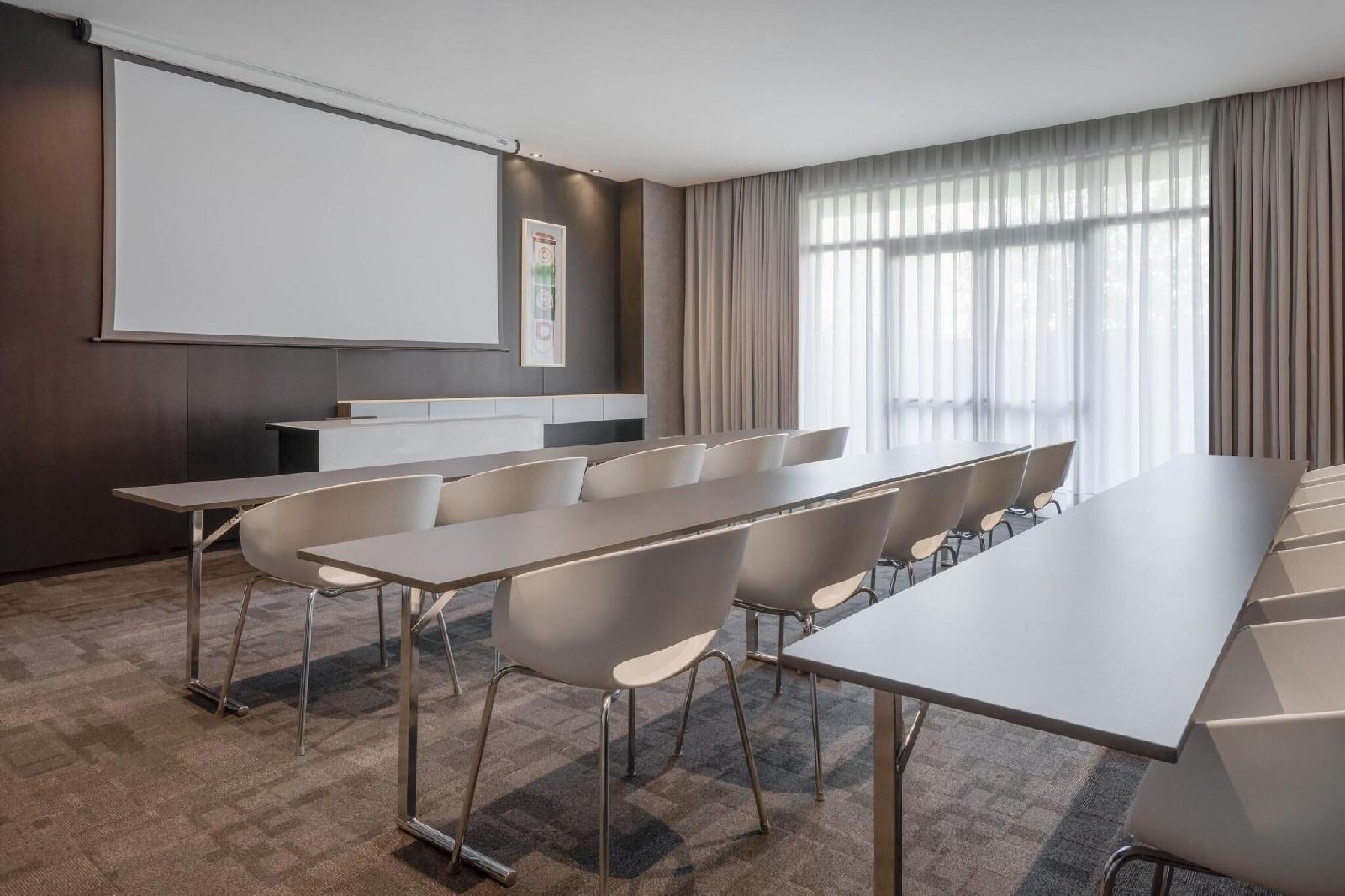 AC Hotel Madrid Airport