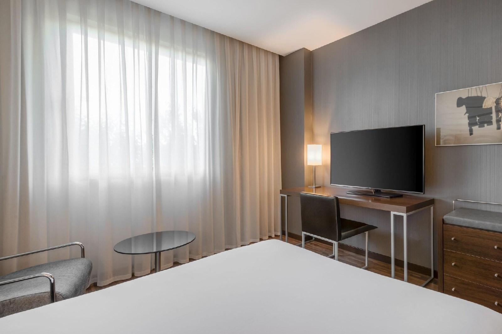 AC Hotel Madrid Airport