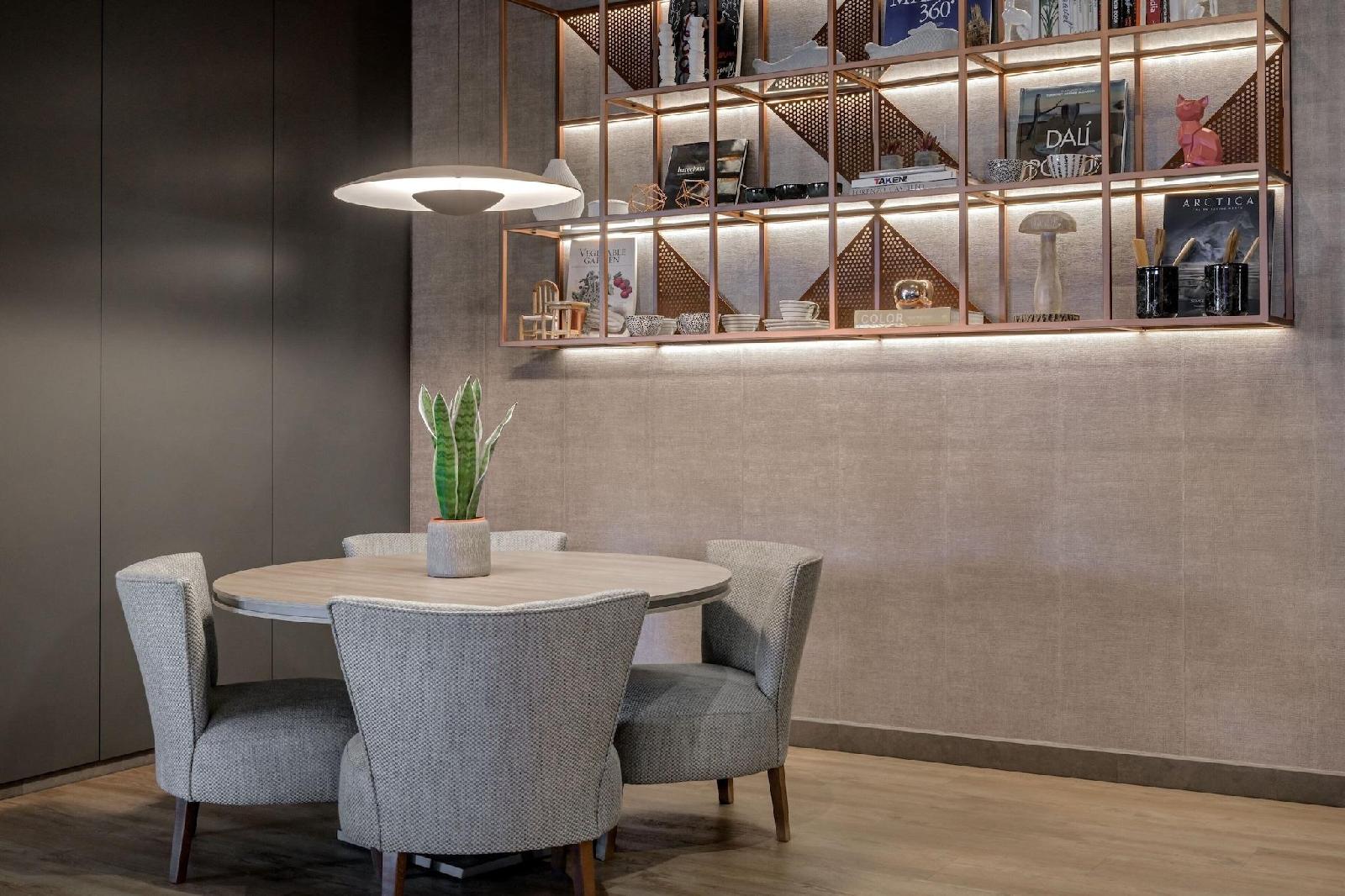 AC Hotel Madrid Airport